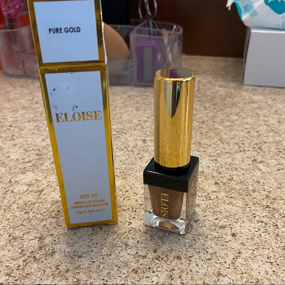 Eloise liquid eyeshadow.